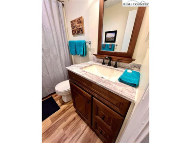 MOST AFFORDABLE CONDO AT SUGAR SKI & CC!!! Welcome to your on Sugar Mountain Golf Course in North Carolina - for sale on GolfHomes.com, golf home, golf lot