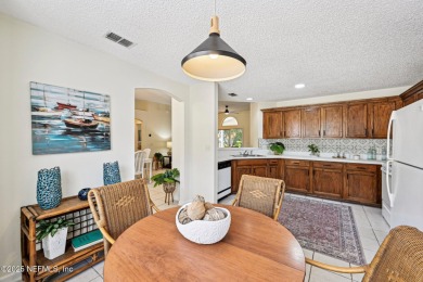 Welcome to this beautifully refreshed 3 bedroom, 2 bath home in on Golf Club At Fleming Island in Florida - for sale on GolfHomes.com, golf home, golf lot