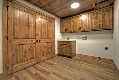 Brand New Custom Built Mountain Retreat - Fully Furnished with on Old Toccoa Farm Golf Club in Georgia - for sale on GolfHomes.com, golf home, golf lot