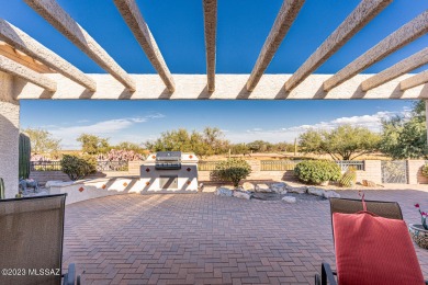 Situated on the golf course, this elegant home has the interior on Quail Creek Country Club - Road Runner in Arizona - for sale on GolfHomes.com, golf home, golf lot