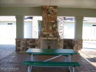 Welcome to this beautifully refreshed 3 bedroom, 2 bath home in on Golf Club At Fleming Island in Florida - for sale on GolfHomes.com, golf home, golf lot