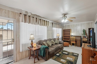 Perfect Sun City Condo, 2 Bedrooms plus Arizona Room, 2 Baths on Sun City Lakes West and East in Arizona - for sale on GolfHomes.com, golf home, golf lot