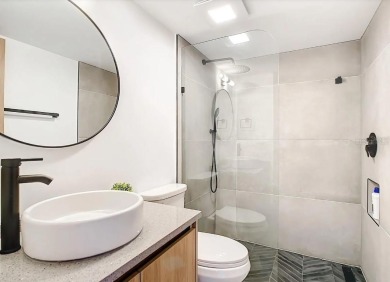 Exquisite FULLY FURNISHED 2-Bed/2-Bath 1st floor Condo Just on Isla Del Sol Yacht and Country Club in Florida - for sale on GolfHomes.com, golf home, golf lot