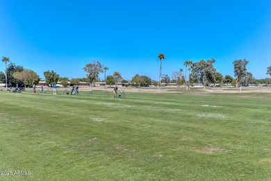 Perfect Sun City Condo, 2 Bedrooms plus Arizona Room, 2 Baths on Sun City Lakes West and East in Arizona - for sale on GolfHomes.com, golf home, golf lot