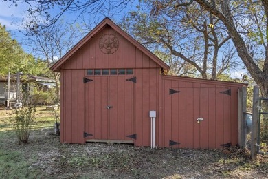 Brand-New Roof! 5yr Warranty. Spacious Family Home with Workshop on Pecan Valley Municipal Golf Course in Texas - for sale on GolfHomes.com, golf home, golf lot