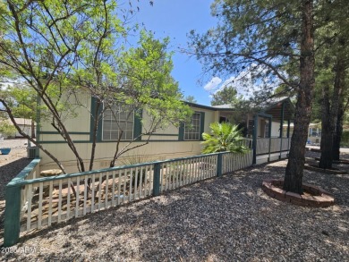 Charming 3-Bedroom Home in Pine Shadows 55+ Community - Comfort on Pine Shadows Golf Course in Arizona - for sale on GolfHomes.com, golf home, golf lot