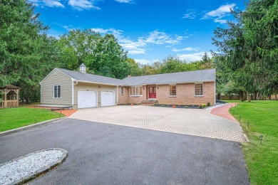 Completely renovated Ranch at 470 Moores Lane, Cutchogue with on North Fork Country Club in New York - for sale on GolfHomes.com, golf home, golf lot