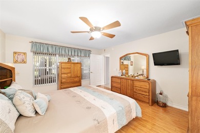 The Seller of this home is the Original Owner, This Home is on Eagle Ridge At Spruce Creek Country Club in Florida - for sale on GolfHomes.com, golf home, golf lot