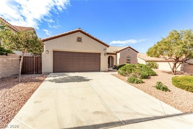 Looking for a new home? You've found it! Popular Lincoln model on Revere Golf Club in Nevada - for sale on GolfHomes.com, golf home, golf lot