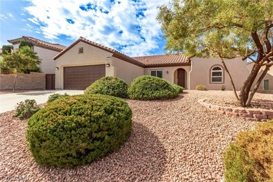 Looking for a new home? You've found it! Popular Lincoln model on Revere Golf Club in Nevada - for sale on GolfHomes.com, golf home, golf lot