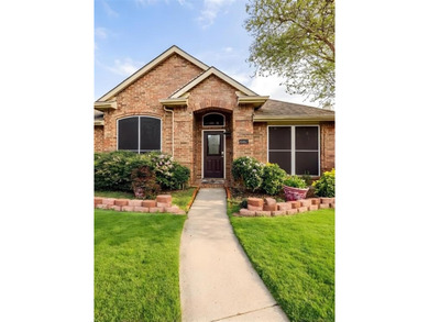 Welcome home to this beautifully updated single-story residence on Plantation Golf Course in Texas - for sale on GolfHomes.com, golf home, golf lot