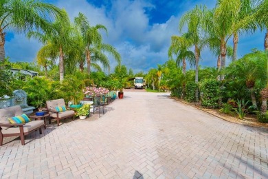 Under contract-accepting backup offers. Welcome to your slice of on The Groves Golf and Country Club in Florida - for sale on GolfHomes.com, golf home, golf lot
