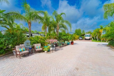 Under contract-accepting backup offers. Welcome to your slice of on The Groves Golf and Country Club in Florida - for sale on GolfHomes.com, golf home, golf lot