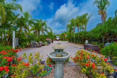 Under contract-accepting backup offers. Welcome to your slice of on The Groves Golf and Country Club in Florida - for sale on GolfHomes.com, golf home, golf lot