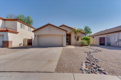 This charming home, situated on the 11th tee box of the on Greenfield Lakes Golf Club in Arizona - for sale on GolfHomes.com, golf home, golf lot