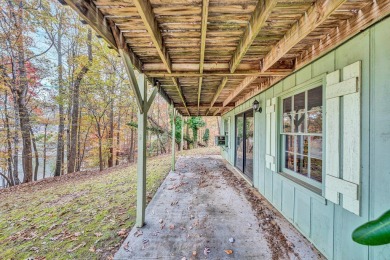 No HOA, Zoned RPD (short term rentable).   Major Appliances on The Waterfront Country Club in Virginia - for sale on GolfHomes.com, golf home, golf lot