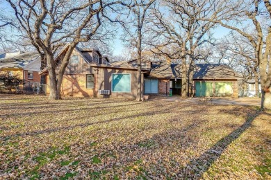 This home is nestled in the quiet neighborhood of MeadowBrooks on Meadowbrook Golf Course in Texas - for sale on GolfHomes.com, golf home, golf lot