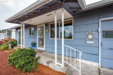 Discover low-maintenance living in this updated 2-bedroom on  in Oregon - for sale on GolfHomes.com, golf home, golf lot