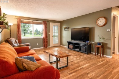 Discover low-maintenance living in this updated 2-bedroom on  in Oregon - for sale on GolfHomes.com, golf home, golf lot