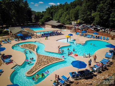 160 Whitney Blvd #7 in the Apple Valley Villas at Rumbling Bald on Rumbling Bald Resort on Lake Lure in North Carolina - for sale on GolfHomes.com, golf home, golf lot