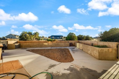 Welcome to your dream home on the 18th hole! This spacious on Snowflake Municipal Golf Course in Arizona - for sale on GolfHomes.com, golf home, golf lot