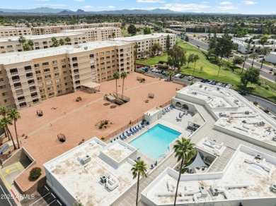 Stunning remodeled condo in Scottsdale Shadows. Prime ground on Scottsdale Shadows in Arizona - for sale on GolfHomes.com, golf home, golf lot
