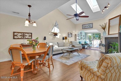 Sunny and bright townhome just minutes from Wrightsville Beach on Inland Greens Golf Course in North Carolina - for sale on GolfHomes.com, golf home, golf lot