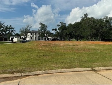 Build your dream home on this beautiful corner lot on one of the on Carter Plantation Golf Course in Louisiana - for sale on GolfHomes.com, golf home, golf lot