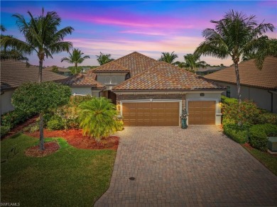 Full GOLF privileges come with this 4 bed / 2 bath / 3 car on Bonita National Golf Course in Florida - for sale on GolfHomes.com, golf home, golf lot