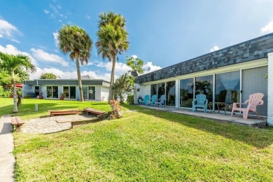 BACK ON THE MARKET Feels like a 3-bedroom home. This spacious on Woodlands Country Club in Florida - for sale on GolfHomes.com, golf home, golf lot