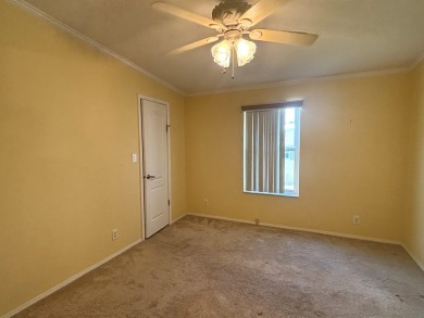 ***This home is located within a 55+ resort style leased land on Big Cypress Golf and Country Club in Florida - for sale on GolfHomes.com, golf home, golf lot