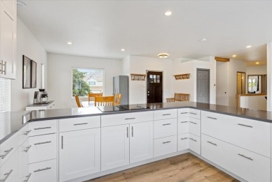 Does year-round deeded beach access with 300 ft of BEACHFRONT on Liberty Lake Golf Club in Washington - for sale on GolfHomes.com, golf home, golf lot