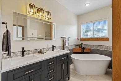 Does year-round deeded beach access with 300 ft of BEACHFRONT on Liberty Lake Golf Club in Washington - for sale on GolfHomes.com, golf home, golf lot