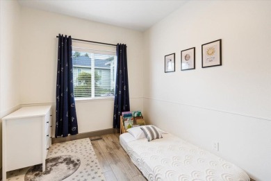 Does year-round deeded beach access with 300 ft of BEACHFRONT on Liberty Lake Golf Club in Washington - for sale on GolfHomes.com, golf home, golf lot