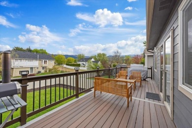 Does year-round deeded beach access with 300 ft of BEACHFRONT on Liberty Lake Golf Club in Washington - for sale on GolfHomes.com, golf home, golf lot