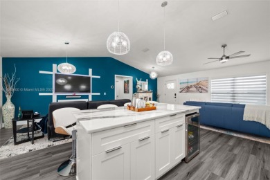 Welcome to this 2023-built home in the Sun N' Lake community of on Sun n Lake Golf and Country Club in Florida - for sale on GolfHomes.com, golf home, golf lot
