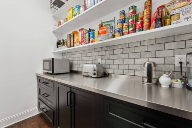 Fully furnished, nearly 6,000 square foot, recently renovated on Laurel Links Country Club in New York - for sale on GolfHomes.com, golf home, golf lot