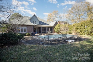 Stunning Home at 2930 Phillips Fairway Drive, Charlotte, NC on Oak Hills Golf Course in North Carolina - for sale on GolfHomes.com, golf home, golf lot