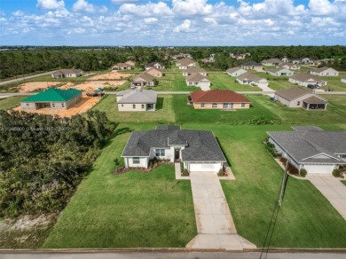 Welcome to this 2023-built home in the Sun N' Lake community of on Sun n Lake Golf and Country Club in Florida - for sale on GolfHomes.com, golf home, golf lot