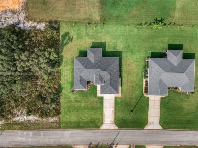 Welcome to this 2023-built home in the Sun N' Lake community of on Sun n Lake Golf and Country Club in Florida - for sale on GolfHomes.com, golf home, golf lot
