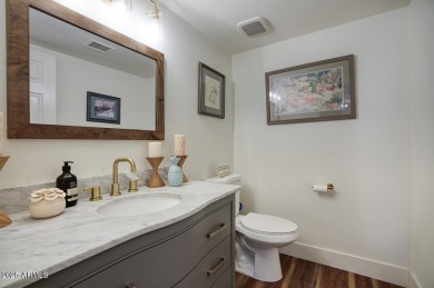 Beautiful fully renovated townhouse in a prime Scottsdale on Scottsdale Silverado Golf Club in Arizona - for sale on GolfHomes.com, golf home, golf lot
