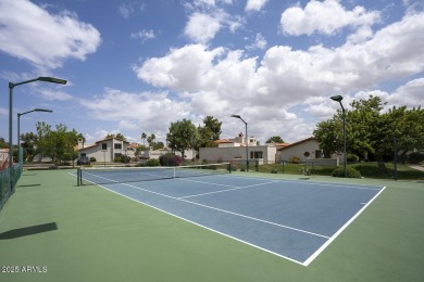 Beautiful fully renovated townhouse in a prime Scottsdale on Scottsdale Silverado Golf Club in Arizona - for sale on GolfHomes.com, golf home, golf lot