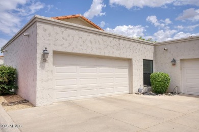 Beautiful fully renovated townhouse in a prime Scottsdale on Scottsdale Silverado Golf Club in Arizona - for sale on GolfHomes.com, golf home, golf lot