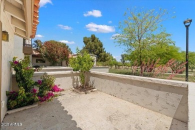 Beautiful fully renovated townhouse in a prime Scottsdale on Scottsdale Silverado Golf Club in Arizona - for sale on GolfHomes.com, golf home, golf lot