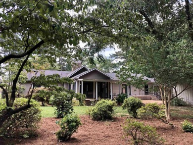 Cotton Creek Golf community home in Dist 7 looking for some TLC on The Creek Golf Club in South Carolina - for sale on GolfHomes.com, golf home, golf lot
