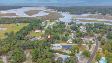 Discover the perfect blend of convenience and coastal living on Carolina National Golf Club in North Carolina - for sale on GolfHomes.com, golf home, golf lot
