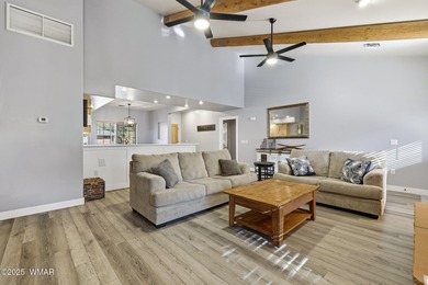 Updated townhome in the desirable Pinetop Country Club area on Pinetop Lakes Country Club in Arizona - for sale on GolfHomes.com, golf home, golf lot