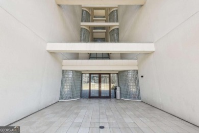 Beautiful end unit condo, fully furnished, and ready for on --please select-- in Georgia - for sale on GolfHomes.com, golf home, golf lot