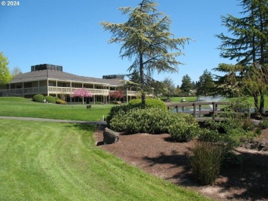 Welcome to this beautiful one-level townhome on the 3rd  fairway on Summerfield Golf and Country Club in Oregon - for sale on GolfHomes.com, golf home, golf lot