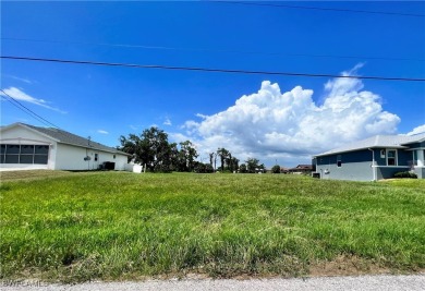Beautiful waterfront lot in the Pebble Beach Golf Course on Pinemoor West Golf Club in Florida - for sale on GolfHomes.com, golf home, golf lot